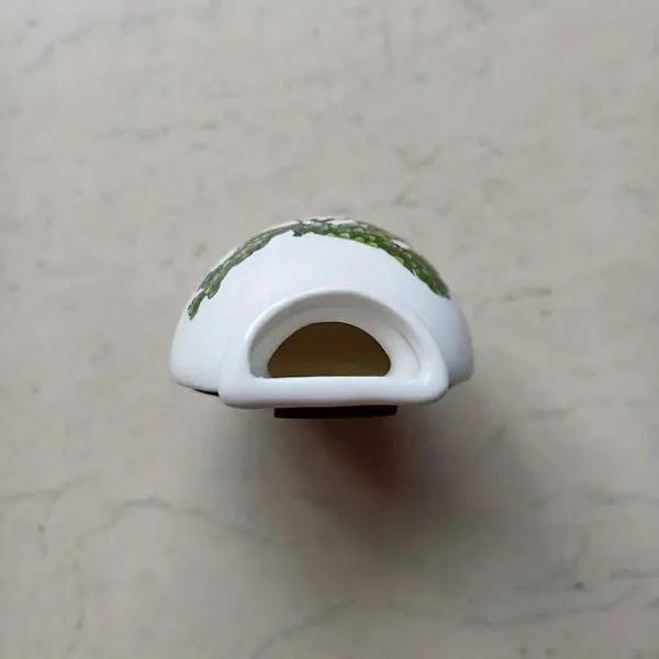 Fridge Magnet Souvenir 3D Ceramic Vase Refrigerator Stickers (Pack of 1) thumbnail 2