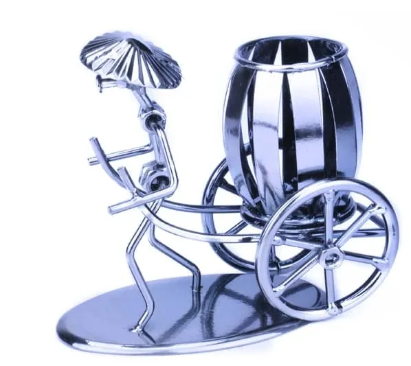 Creative Pen Holder thumbnail 2